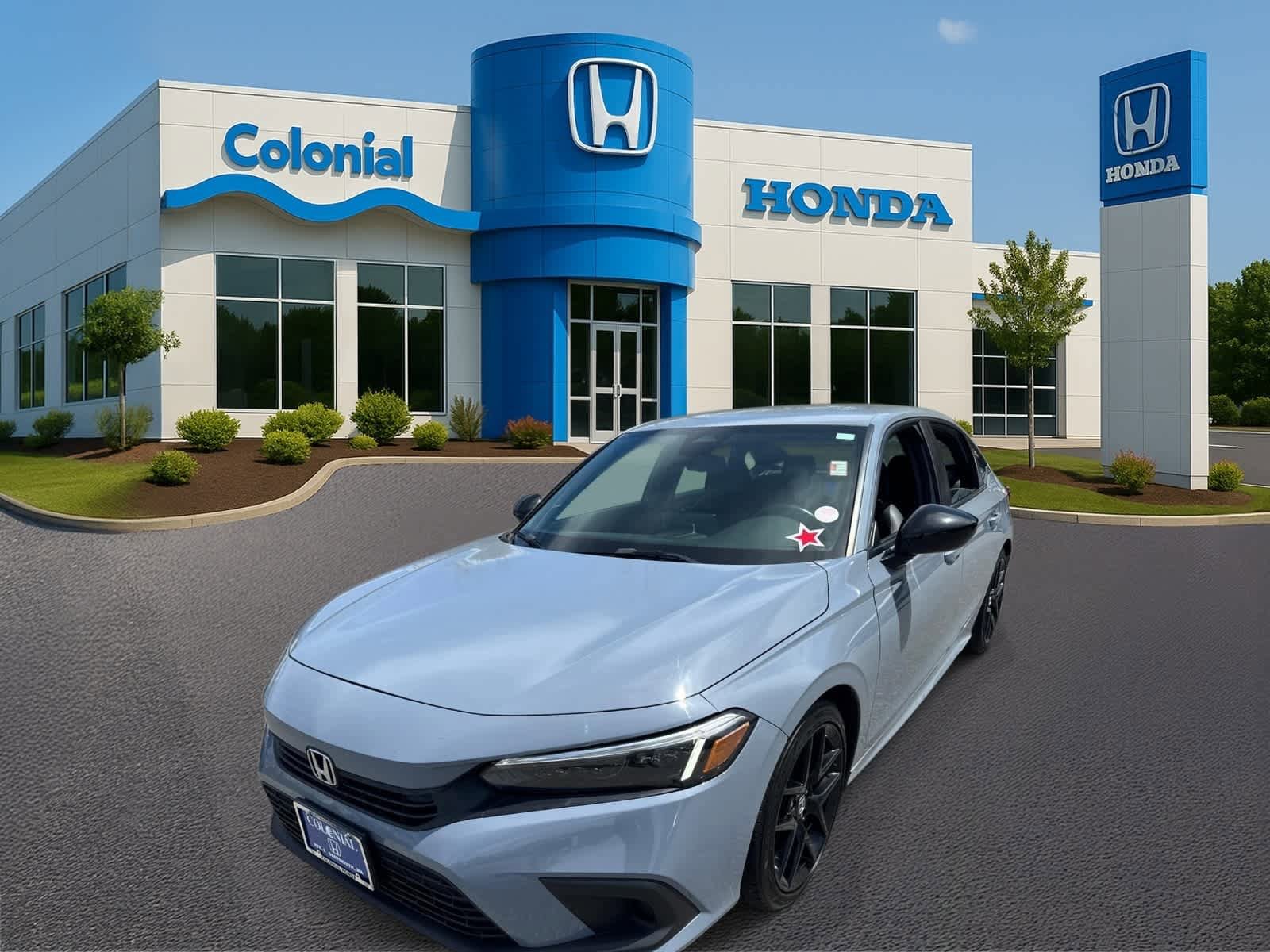 Used 2022 Honda Civic Sport image 2