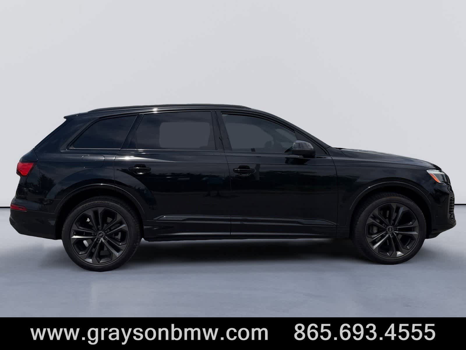 Used 2025 Audi Q7 3.0T Premium Plus AWD/4WD image 2