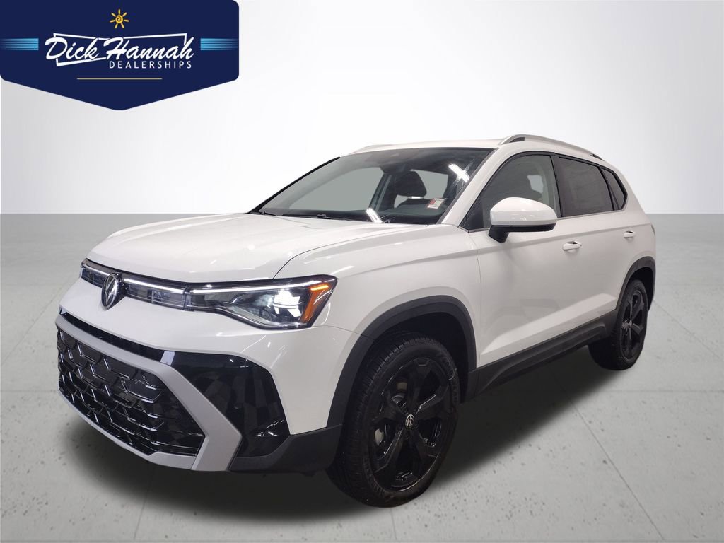 New 2025 Volkswagen Taos SEL image 1