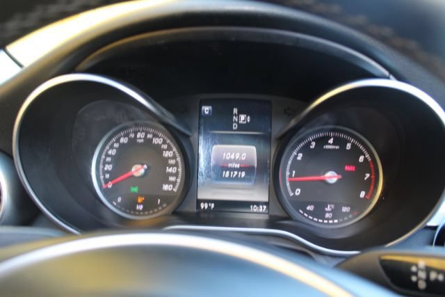 Used 2015 Mercedes-Benz C 300 4MATIC Sedan image 16