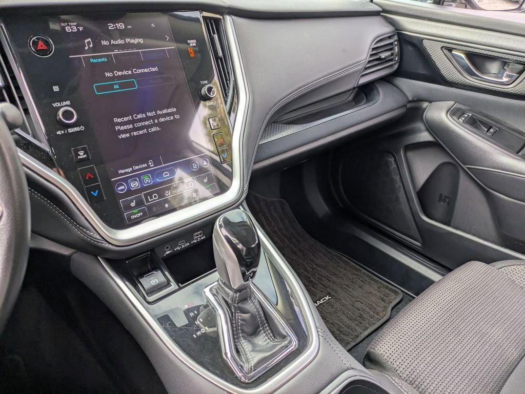 Used 2025 Subaru Outback Premium image 20