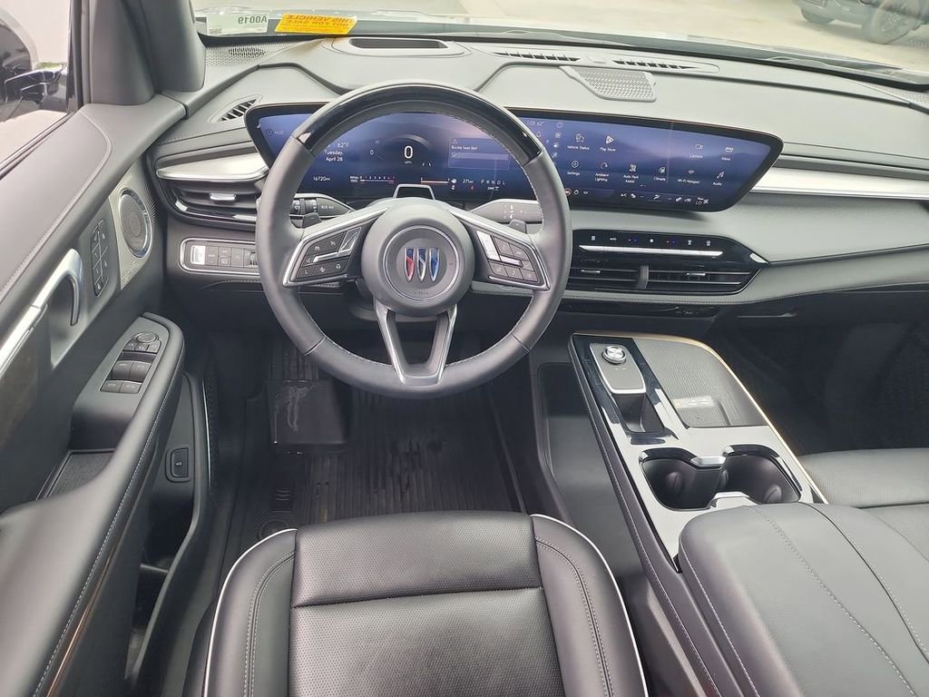 Certified 2025 Buick Enclave Avenir w/ Super Cruise Package AWD/4WD image 10