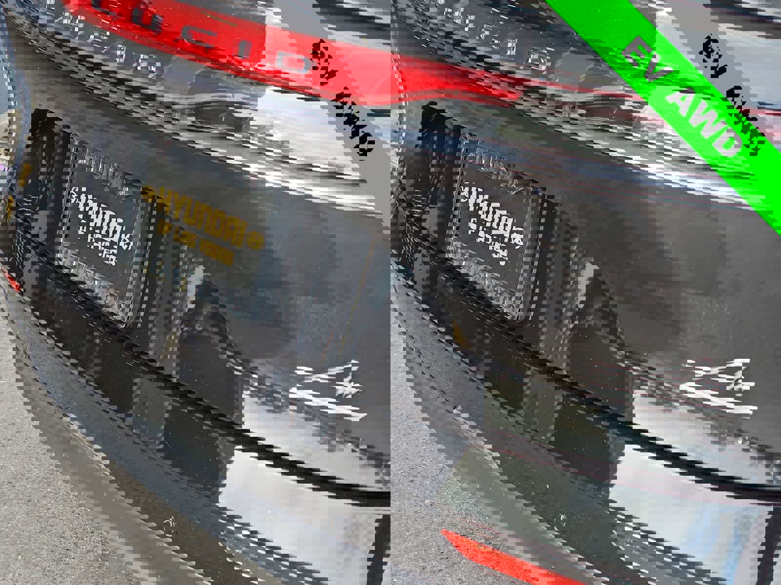 Used 2024 Lucid Air Touring image 11