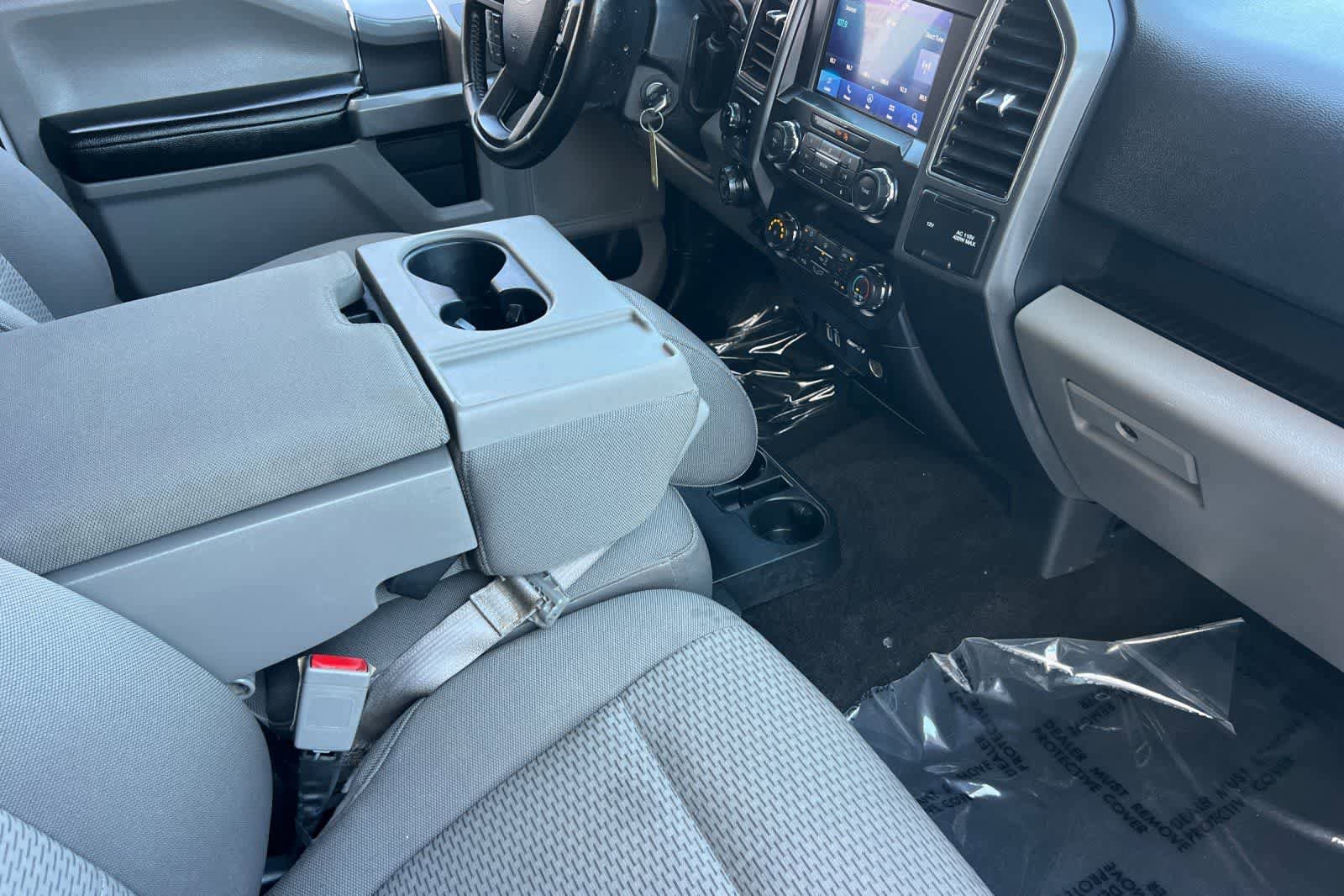 Used 2019 Ford F150 XLT w/ Equipment Group 302A Luxury AWD/4WD image 17