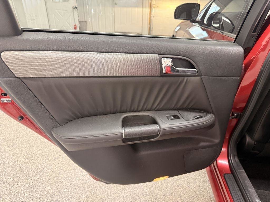 Used 2007 INFINITI M45 Sport w/ Technology Pkg RWD image 32