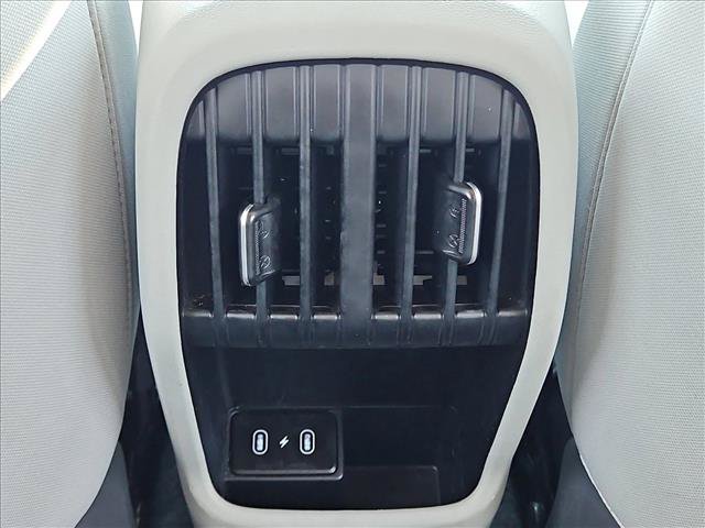 Used 2025 Hyundai Kona SEL FWD image 16