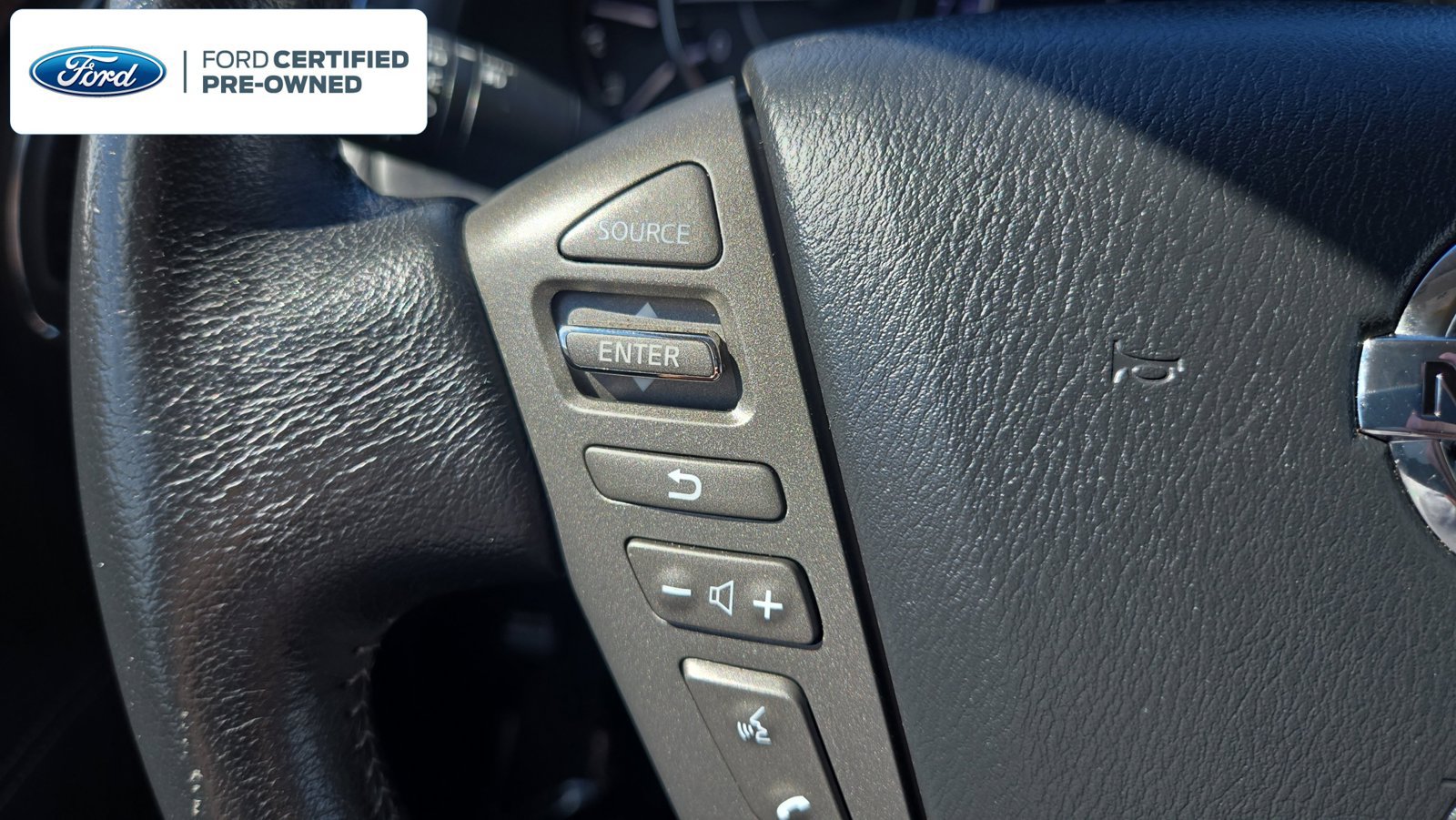 Used 2019 Nissan Armada Platinum w/ Captain's Chairs Package AWD/4WD image 17