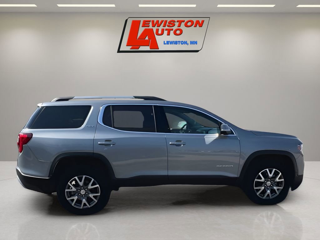 Certified 2023 GMC Acadia SLT w/ Trailering Package image 9