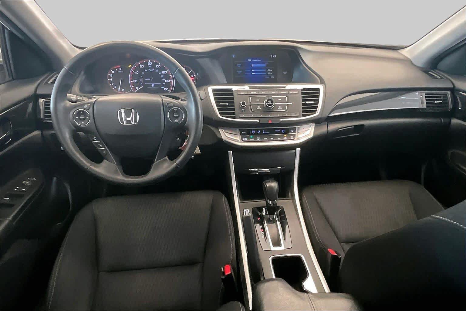 Used 2015 Honda Accord Sport image 14