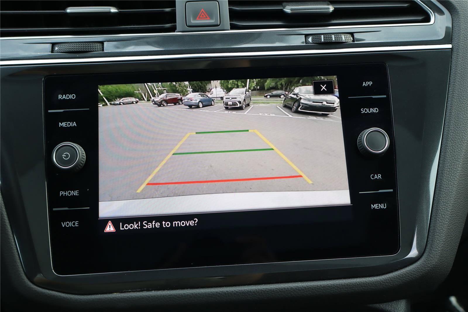 Certified 2023 Volkswagen Tiguan SE AWD/4WD image 21