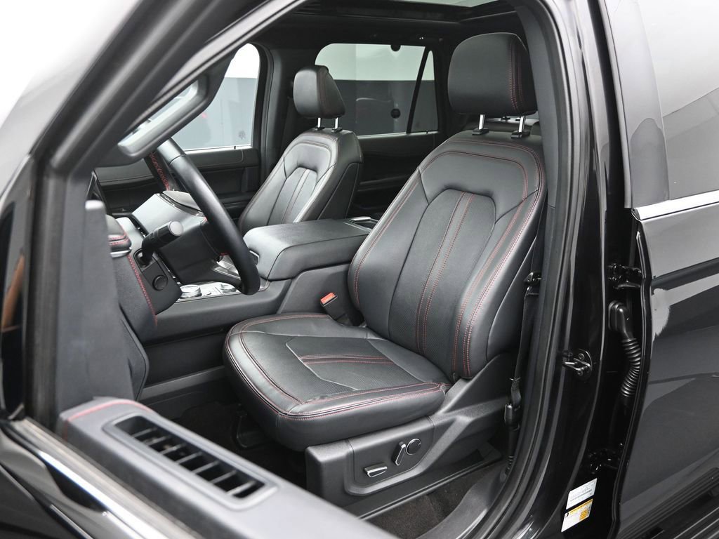 Certified 2023 Ford Expedition Limited image 7