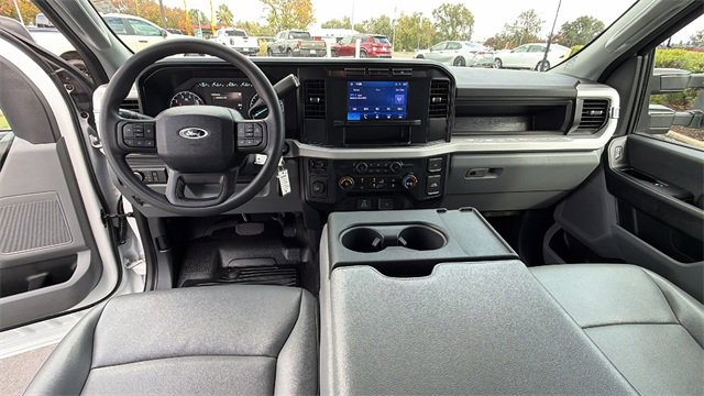 Used 2024 Ford F350 XL image 19