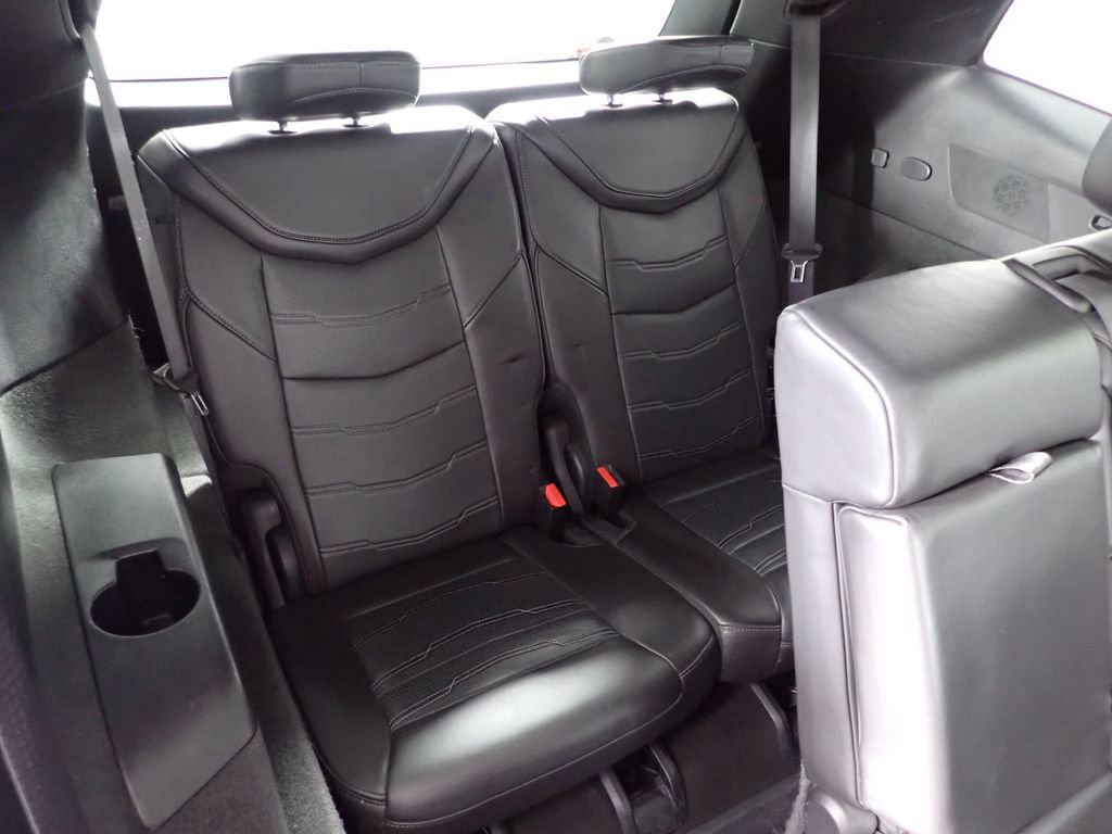 Used 2020 Cadillac XT6 Premium Luxury w/ Platinum Package image 36