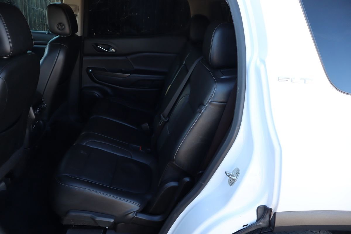 Used 2020 GMC Acadia SLT image 20