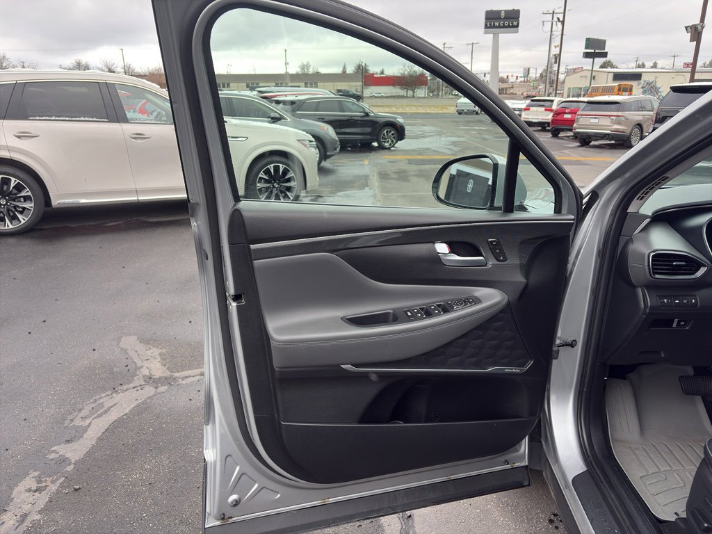 Used 2023 Hyundai Santa Fe Limited image 11