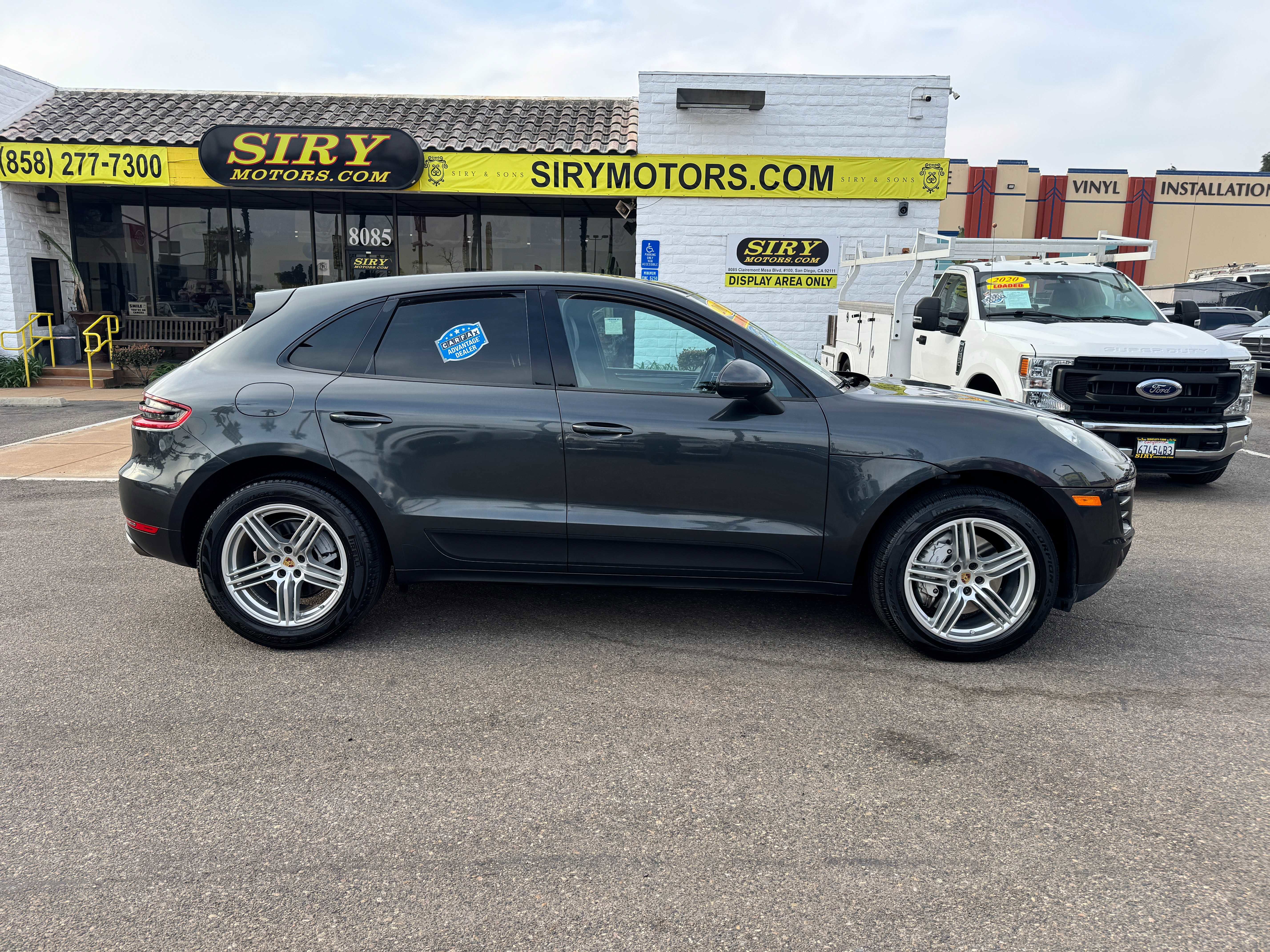 Used 2017 Porsche Macan S AWD/4WD image 8
