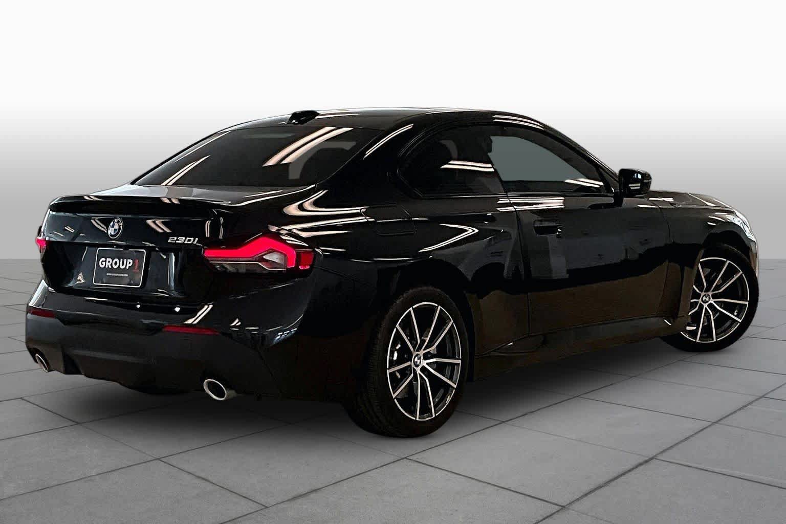 Used 2025 BMW 230i Coupe RWD image 11