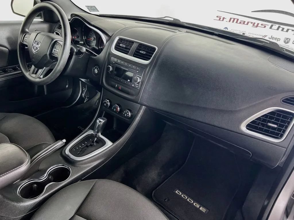 Used 2013 Dodge Avenger SE FWD image 25