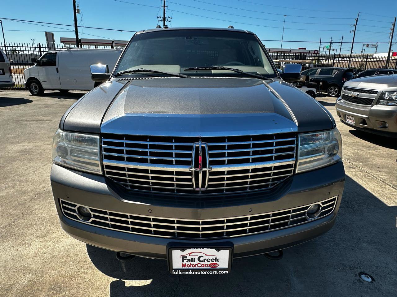 Used 2012 Lincoln Navigator 2WD image 9