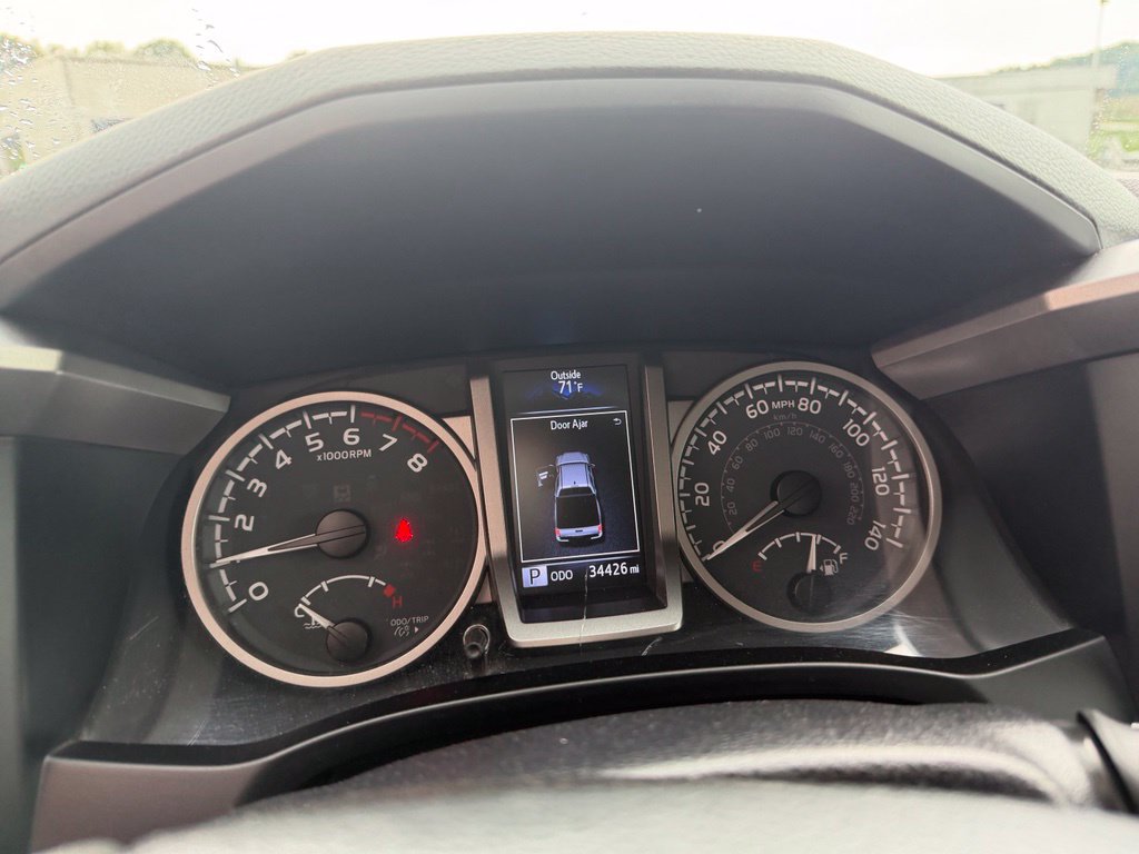 Used 2023 Toyota Tacoma SR5 AWD/4WD image 23