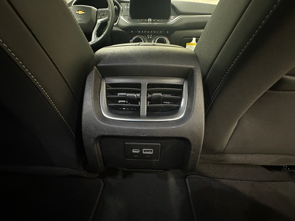 Certified 2025 Chevrolet Blazer LT FWD image 20