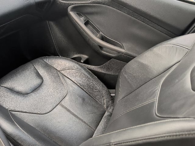 Used 2015 Ford Focus SE w/ Equipment Group 201A FWD image 20