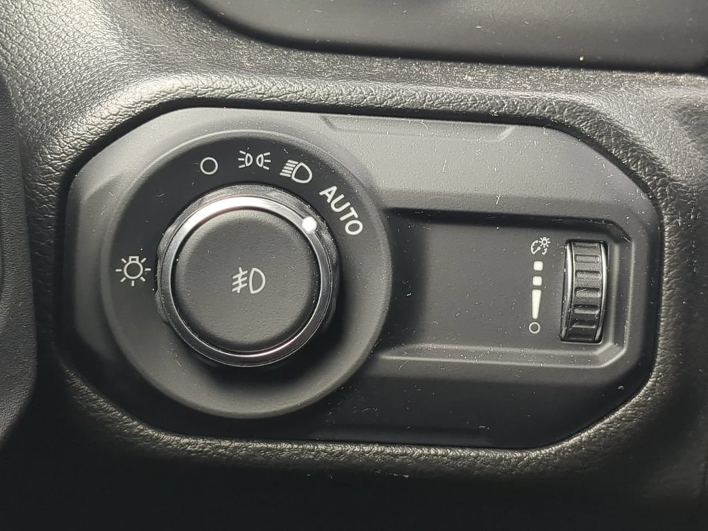 Used 2023 Jeep Wrangler Sport AWD/4WD image 23
