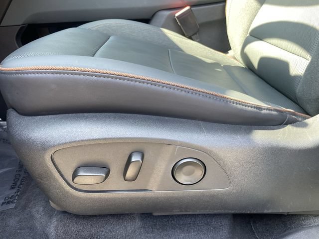 Certified 2024 GMC Acadia AT4 w/ Luxury Package AWD/4WD image 12