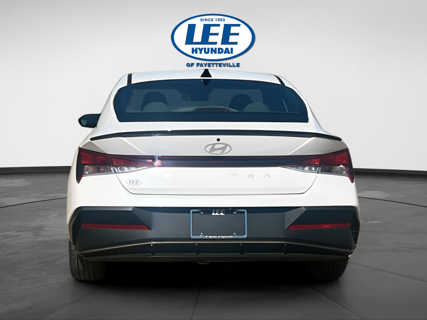 Certified 2025 Hyundai Elantra Sport FWD image 5