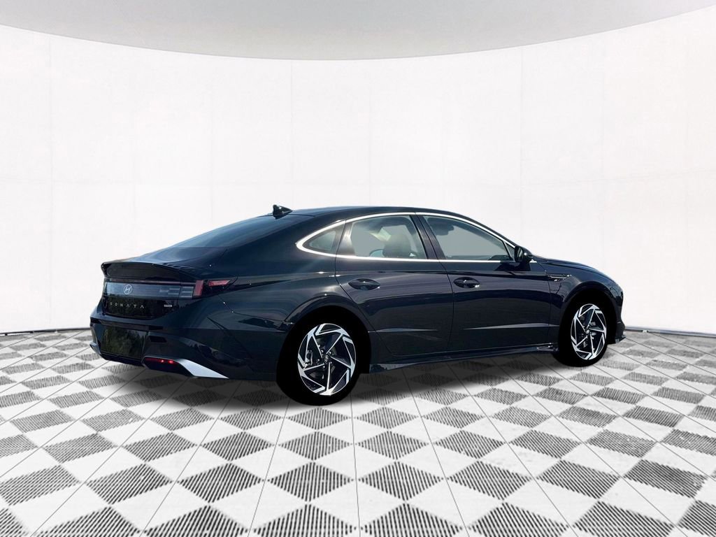New 2026 Hyundai Sonata SEL AWD/4WD image 12