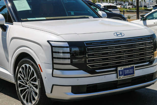 Certified 2026 Hyundai Palisade Calligraphy AWD/4WD image 4