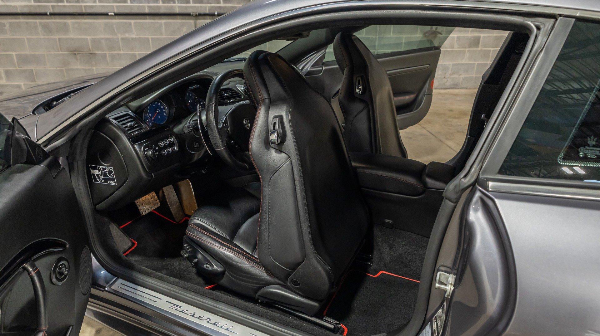 Used 2018 Maserati GranTurismo Coupe RWD image 52