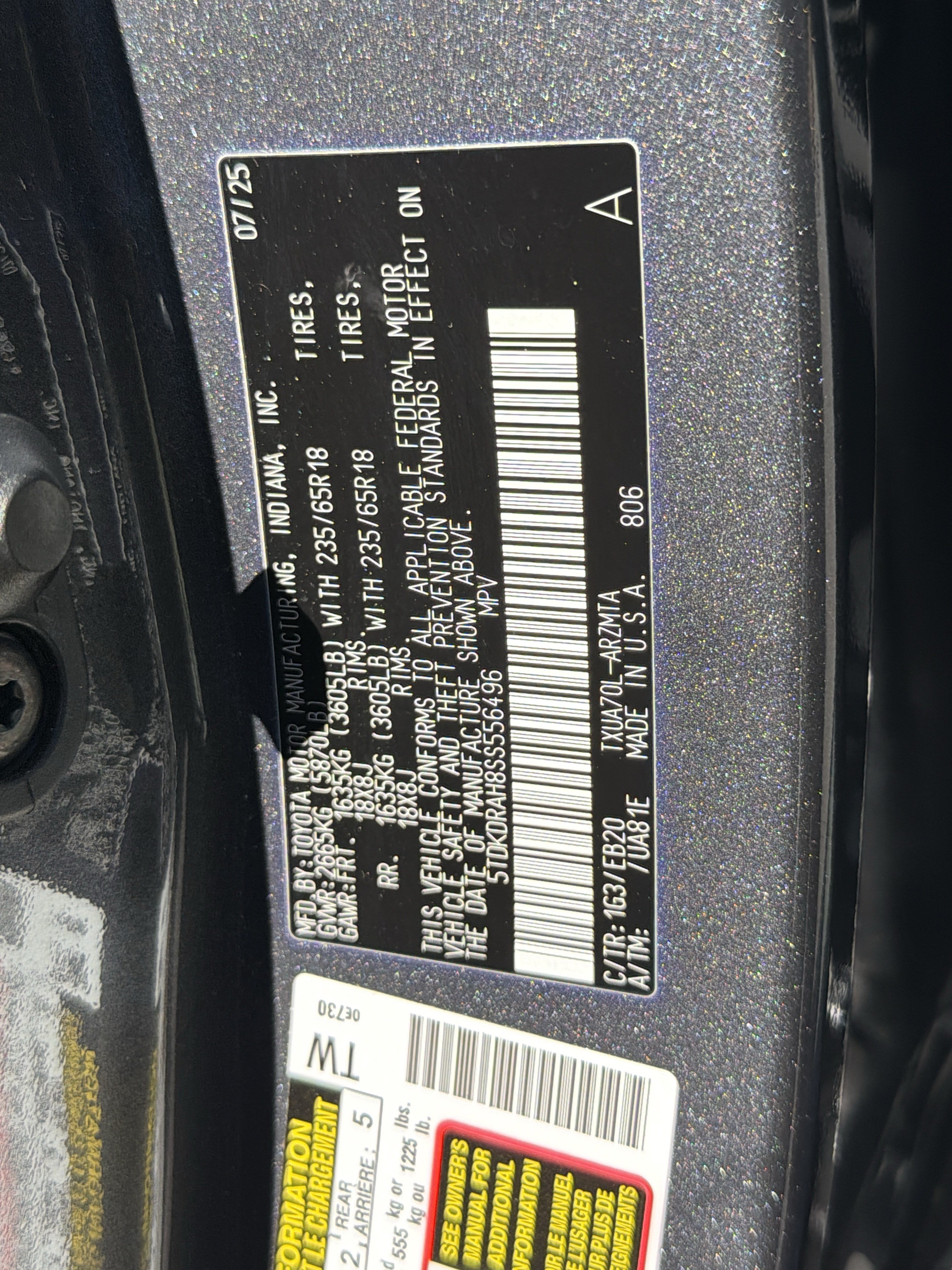 Certified 2025 Toyota Highlander XLE FWD image 32