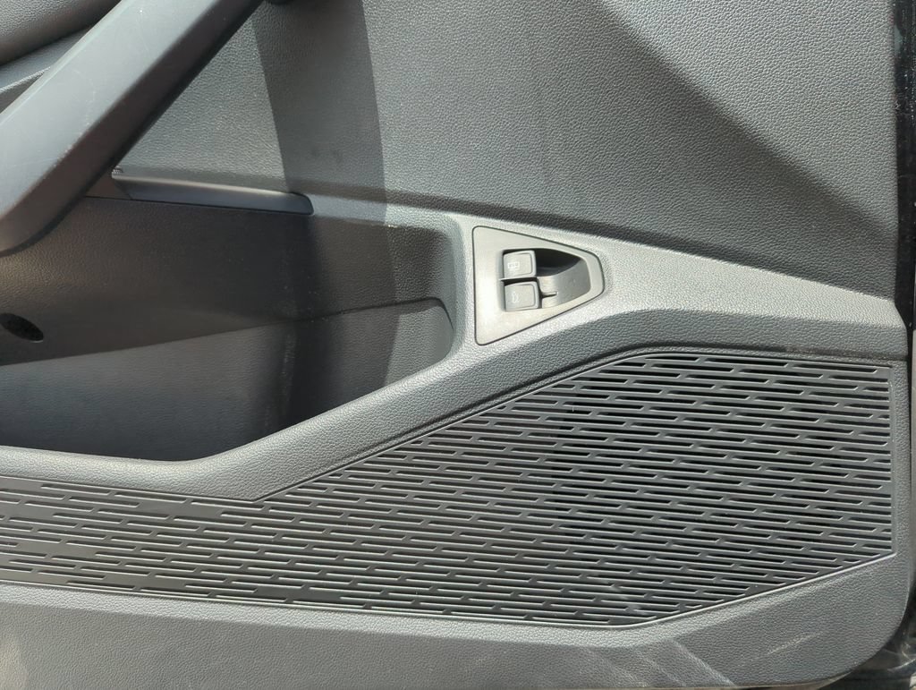 Used 2024 Volkswagen Jetta Sport FWD image 33