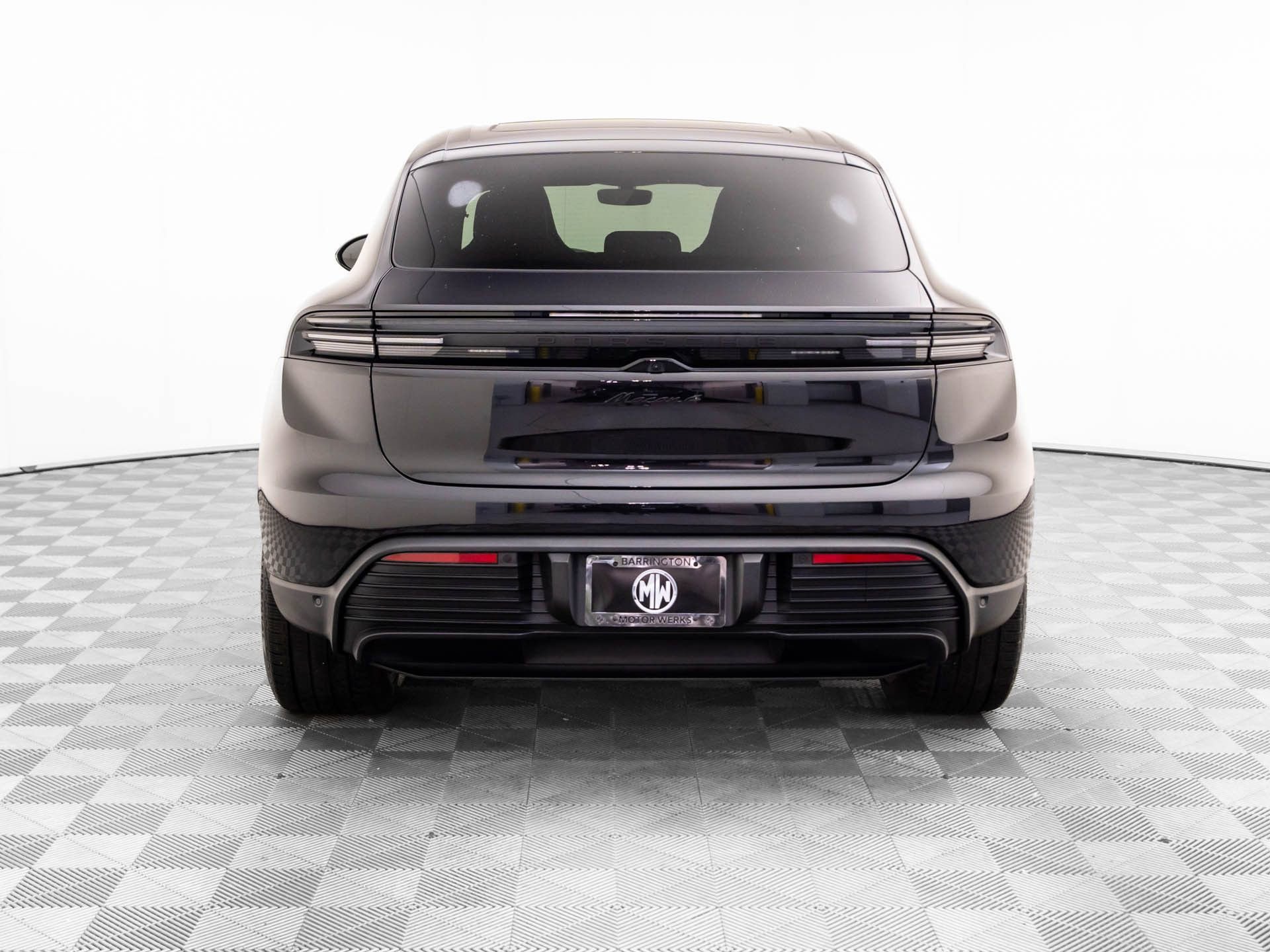 Certified 2024 Porsche Macan 4 Electric image 10
