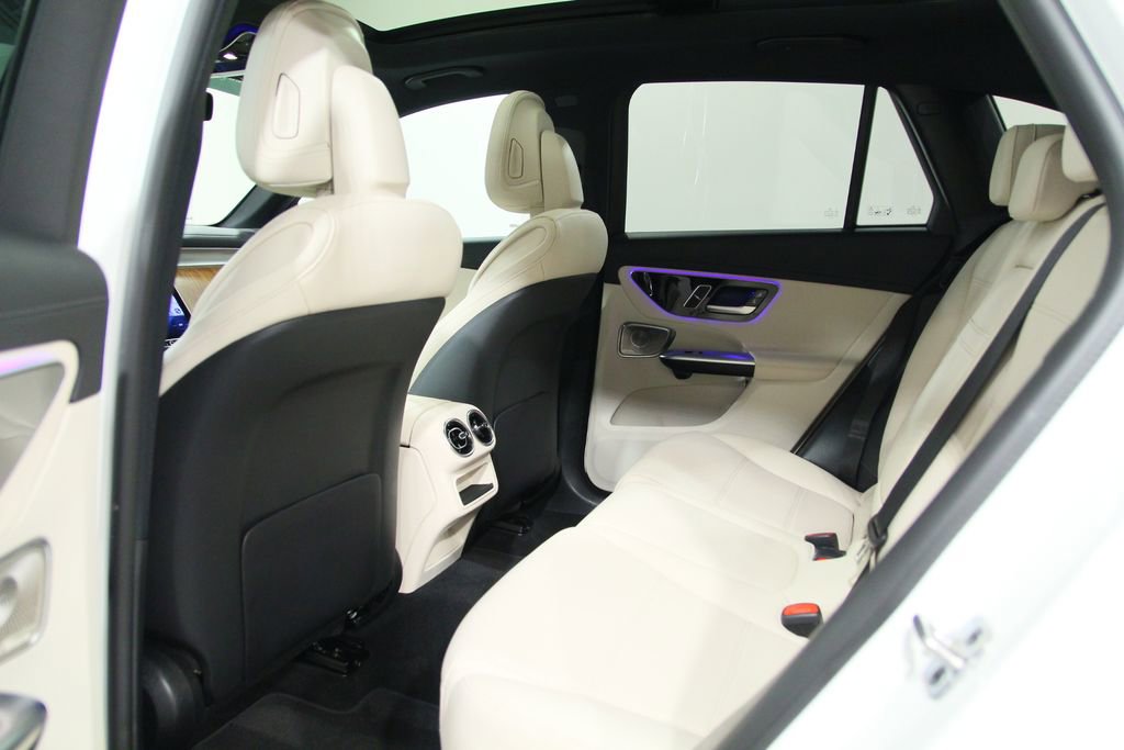 Certified 2023 Mercedes-Benz GLC 300 4MATIC image 29