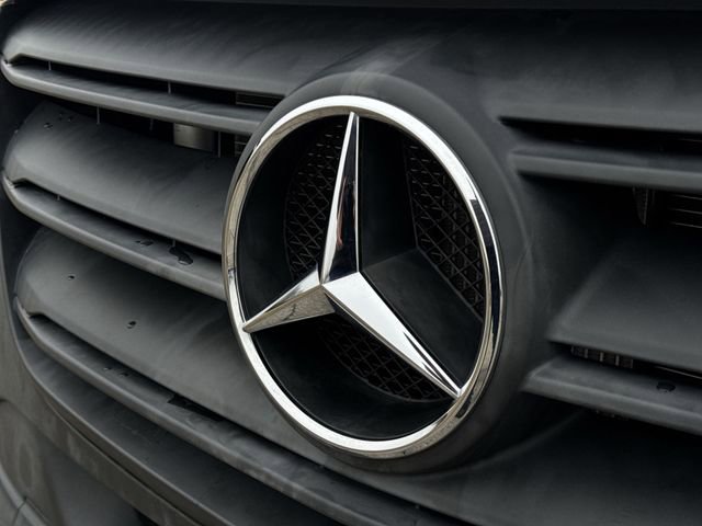 Used 2020 Mercedes-Benz Sprinter 3500 image 28