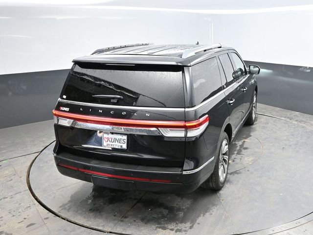 Used 2024 Lincoln Navigator Reserve image 47