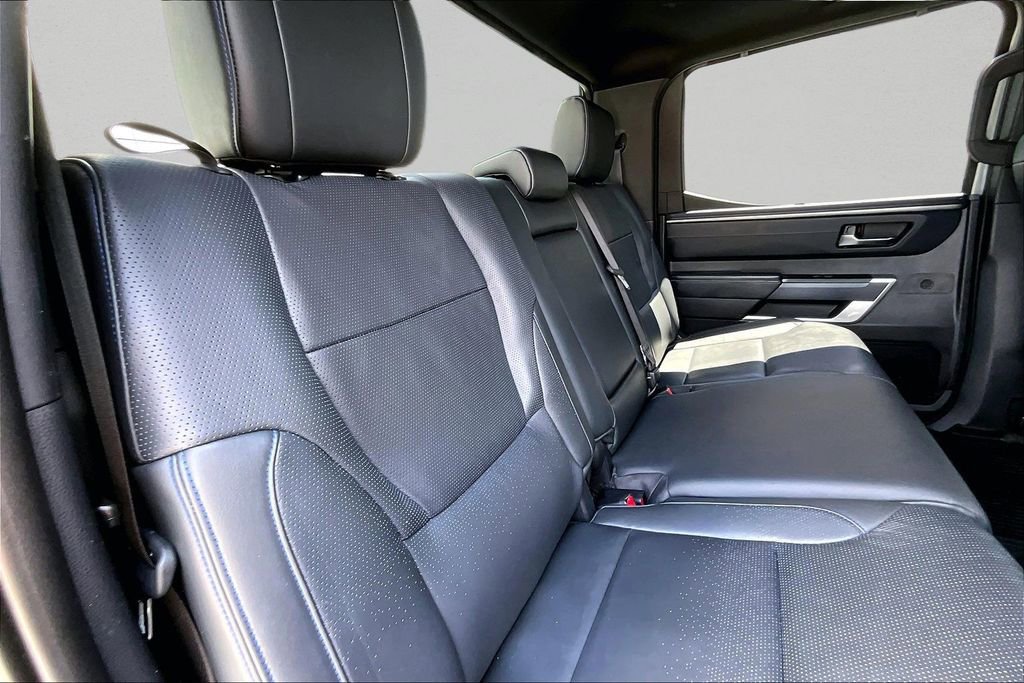 Used 2022 Toyota Tundra Platinum w/ Advanced Package AWD/4WD image 26