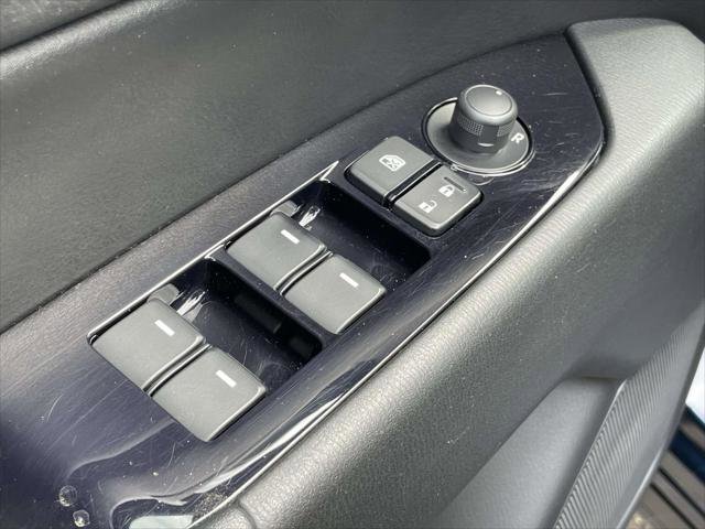 Used 2021 MAZDA CX-5 Touring image 17