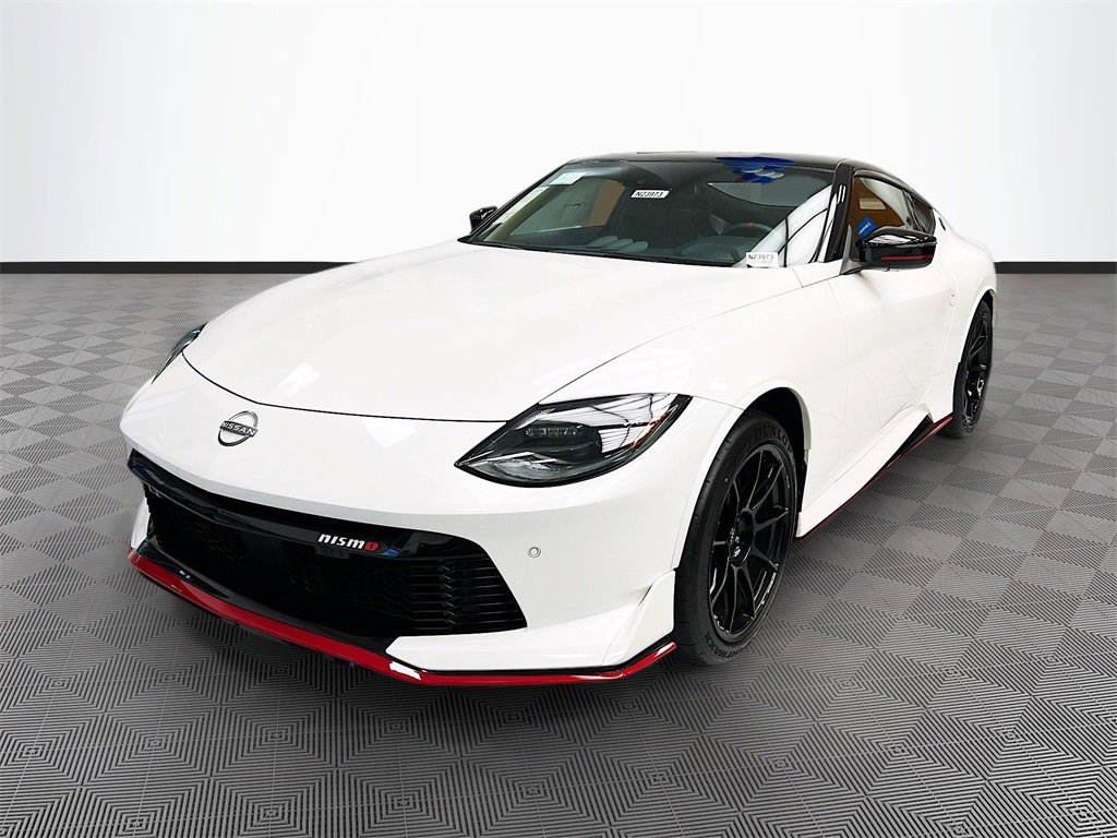 New 2025 Nissan Z NISMO w/ Floor Mat Package image 3