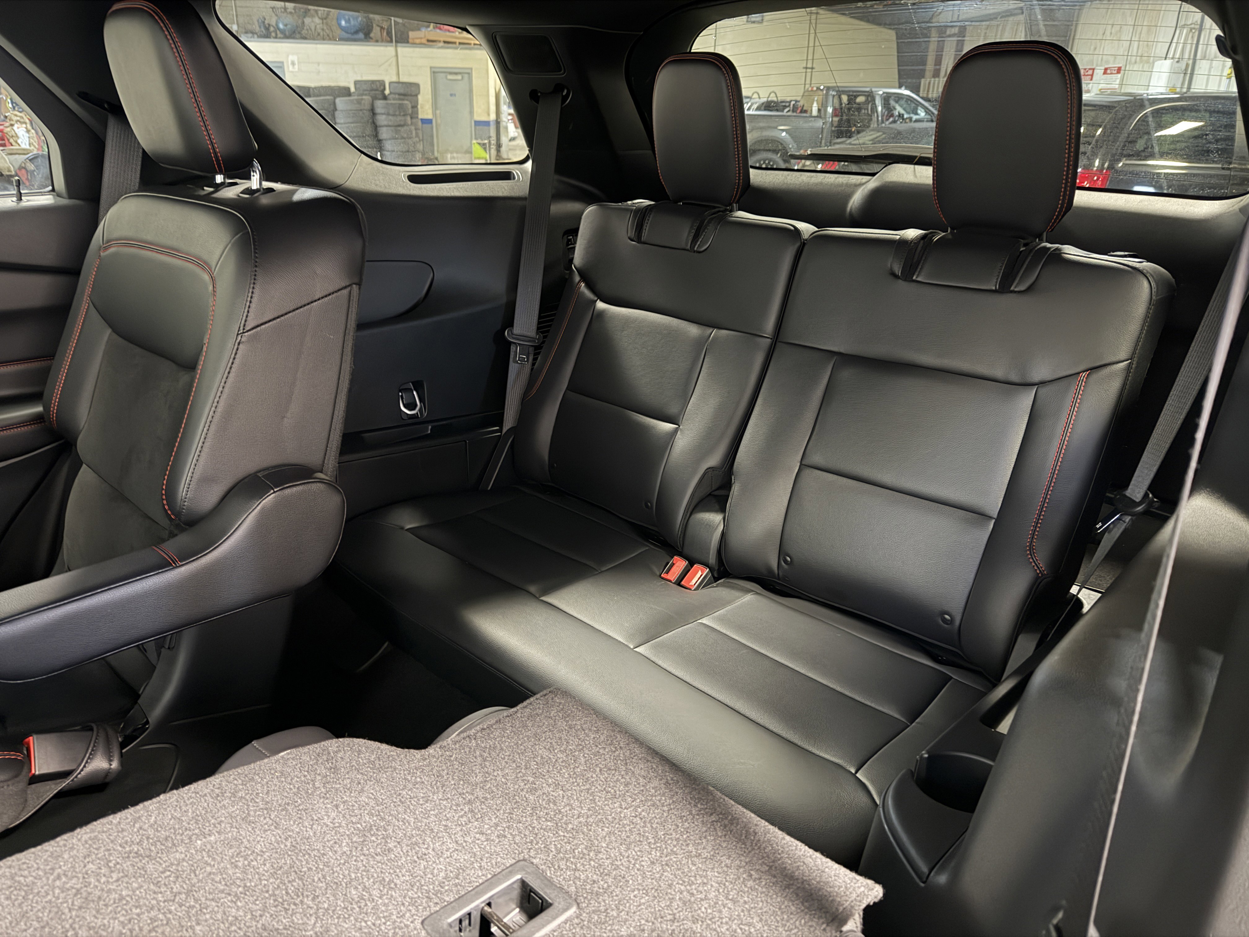 Used 2024 Ford Explorer ST-Line w/ Class IV Trailer Tow Package image 24