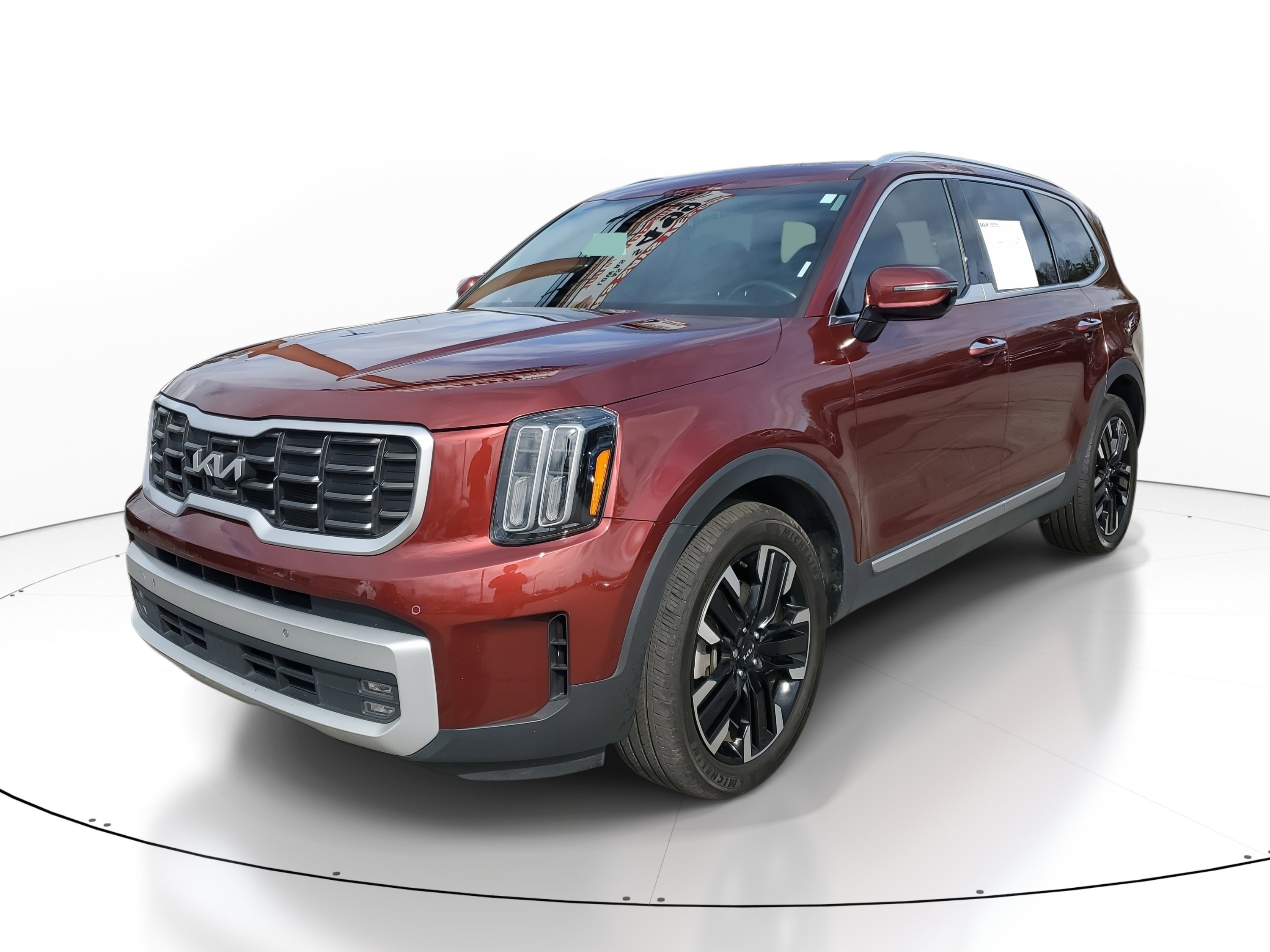 Used 2024 Kia Telluride SX image 3
