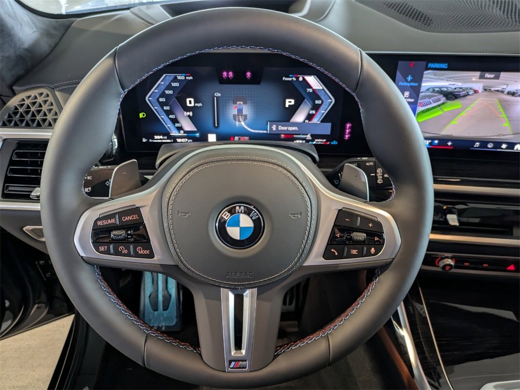 New 2026 BMW X7 M60i image 16