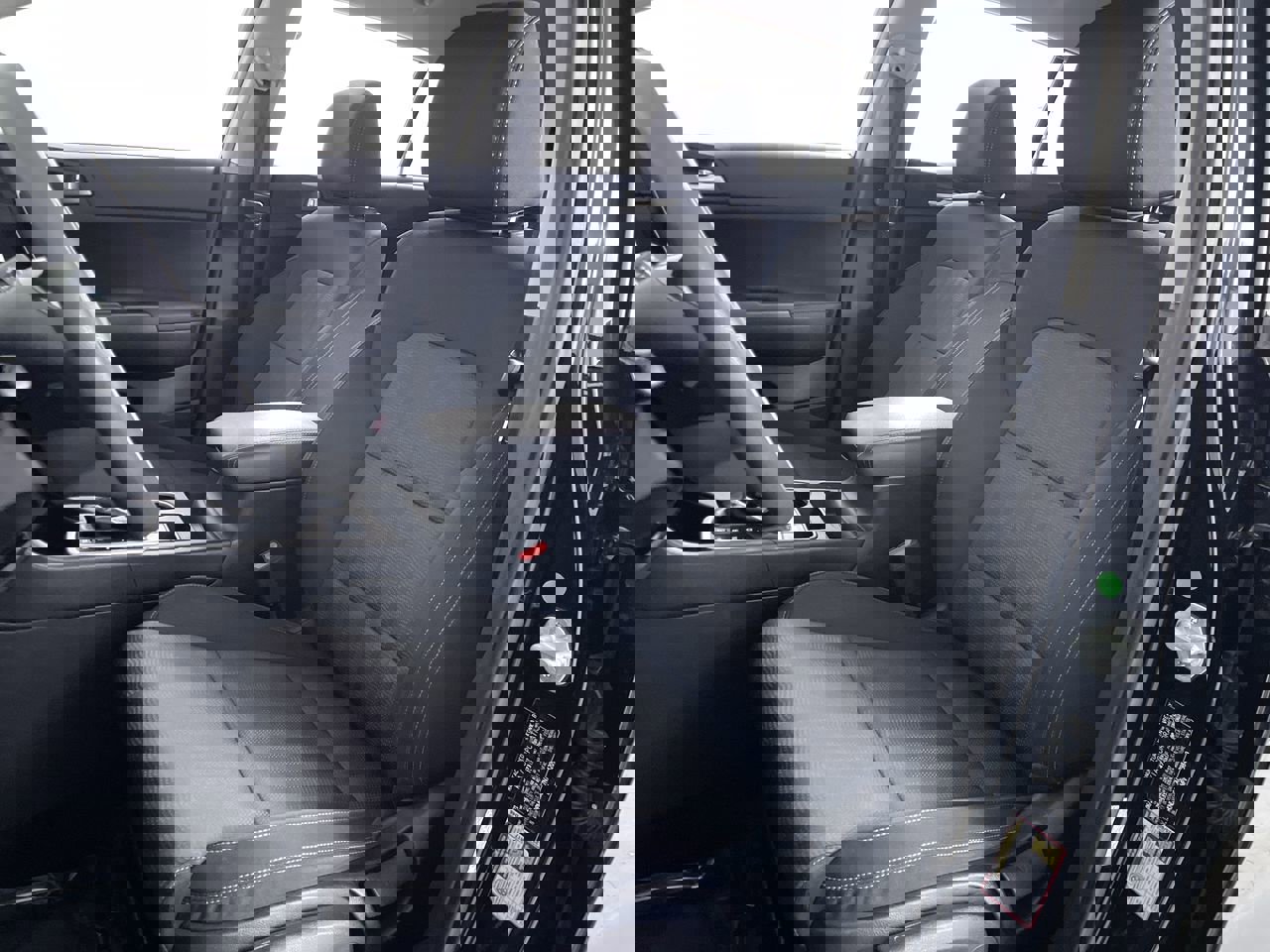 Used 2022 Kia Sportage LX image 12