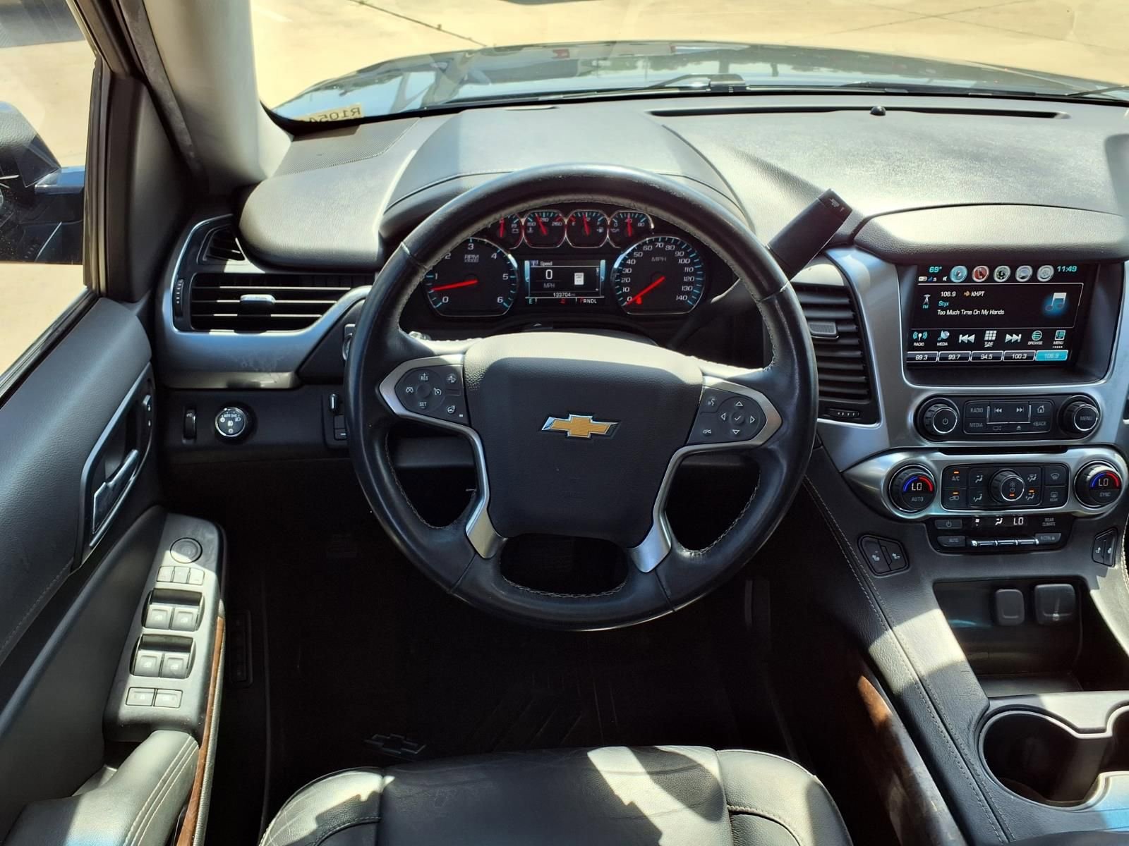 Used 2019 Chevrolet Tahoe LT image 15