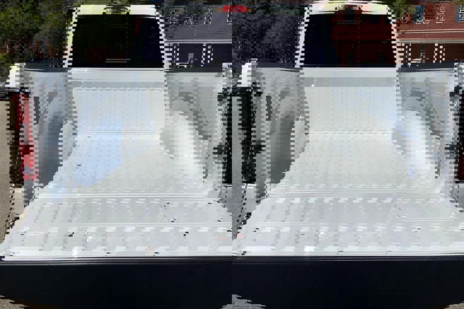 Used 2025 RAM 1500 Laramie w/ Night Edition image 36