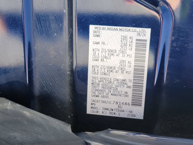 Used 2025 Nissan Rogue SV AWD/4WD image 16