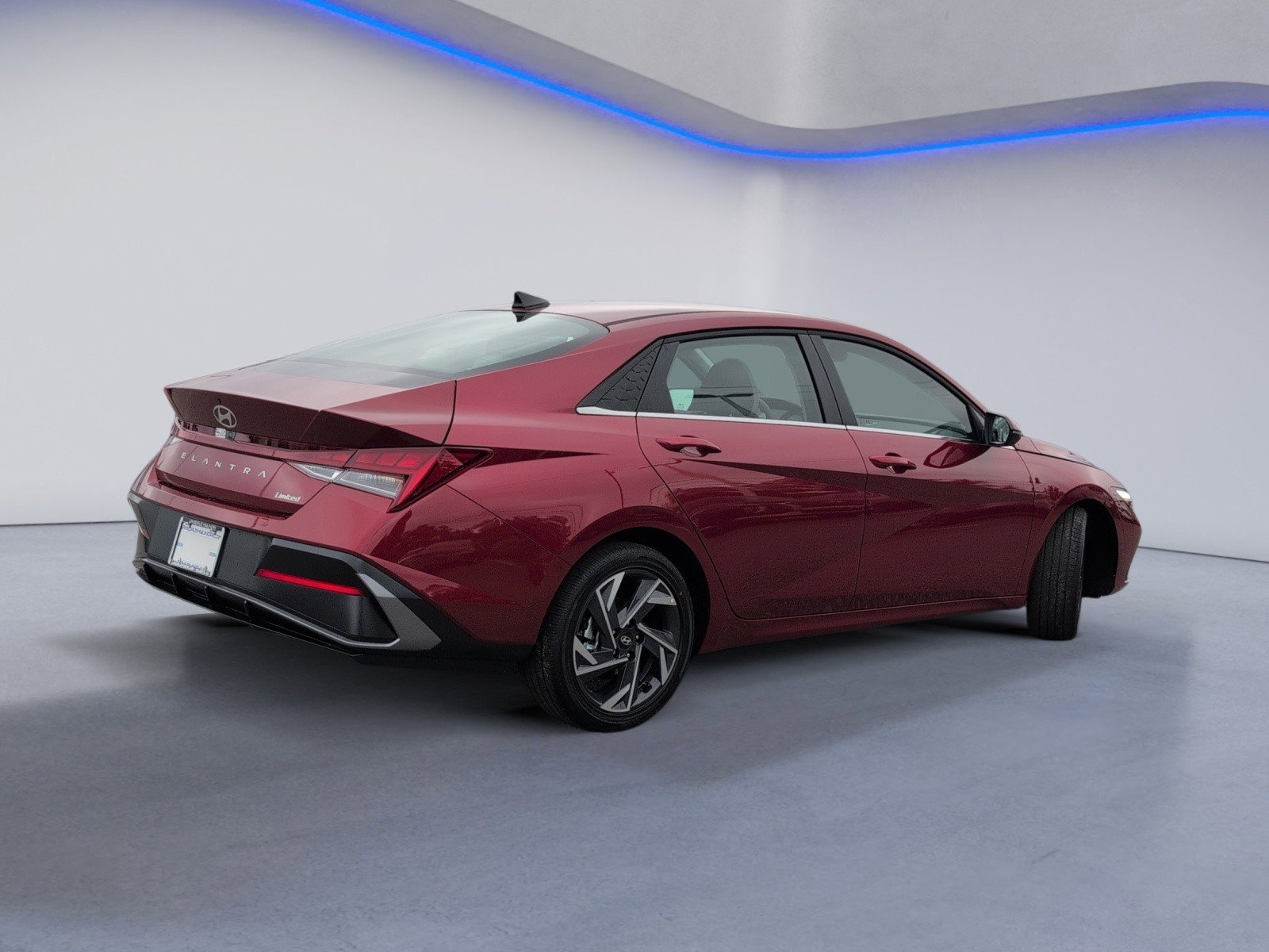 New 2025 Hyundai Elantra Limited image 4