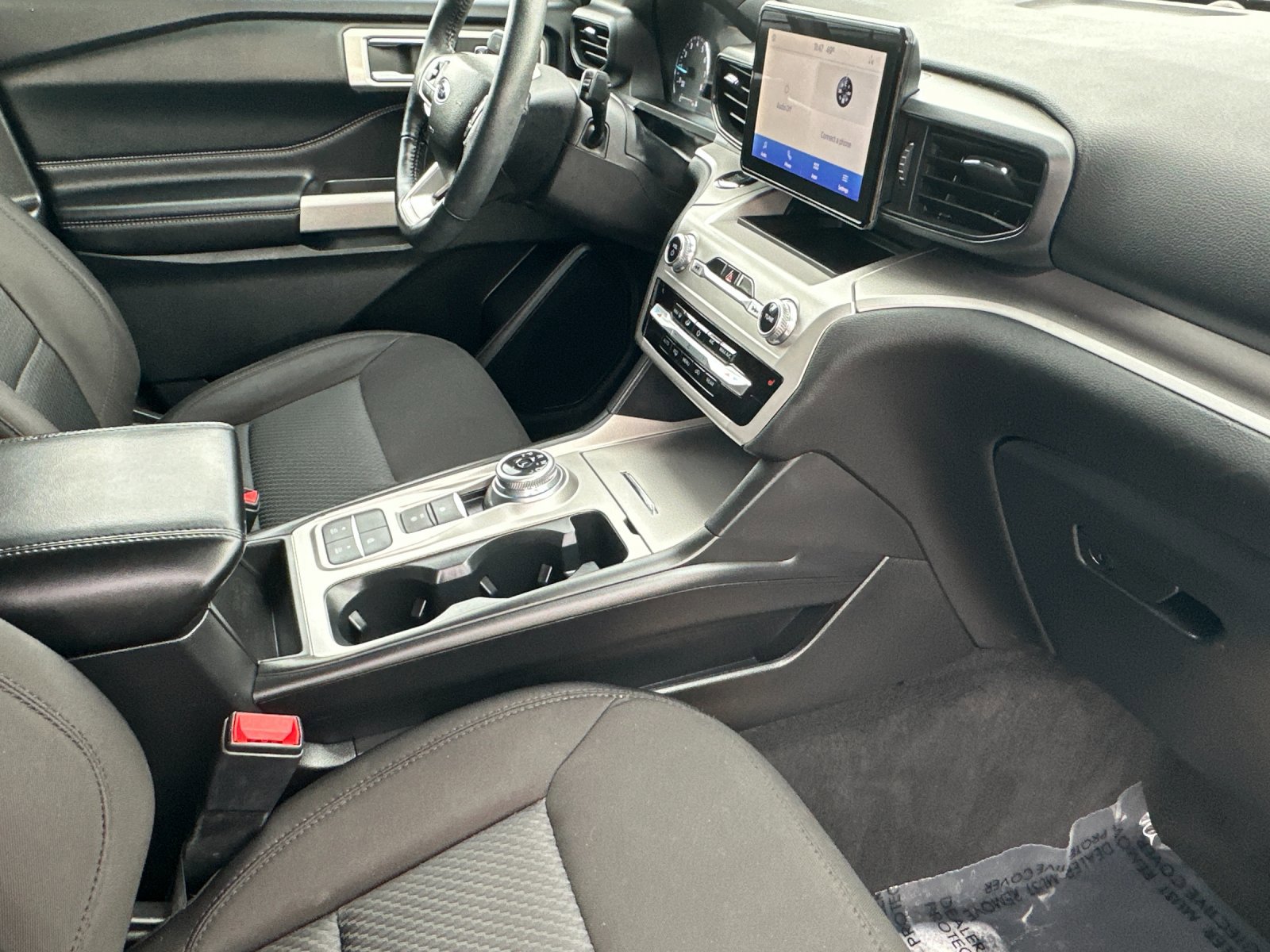 Certified 2022 Ford Explorer XLT image 18